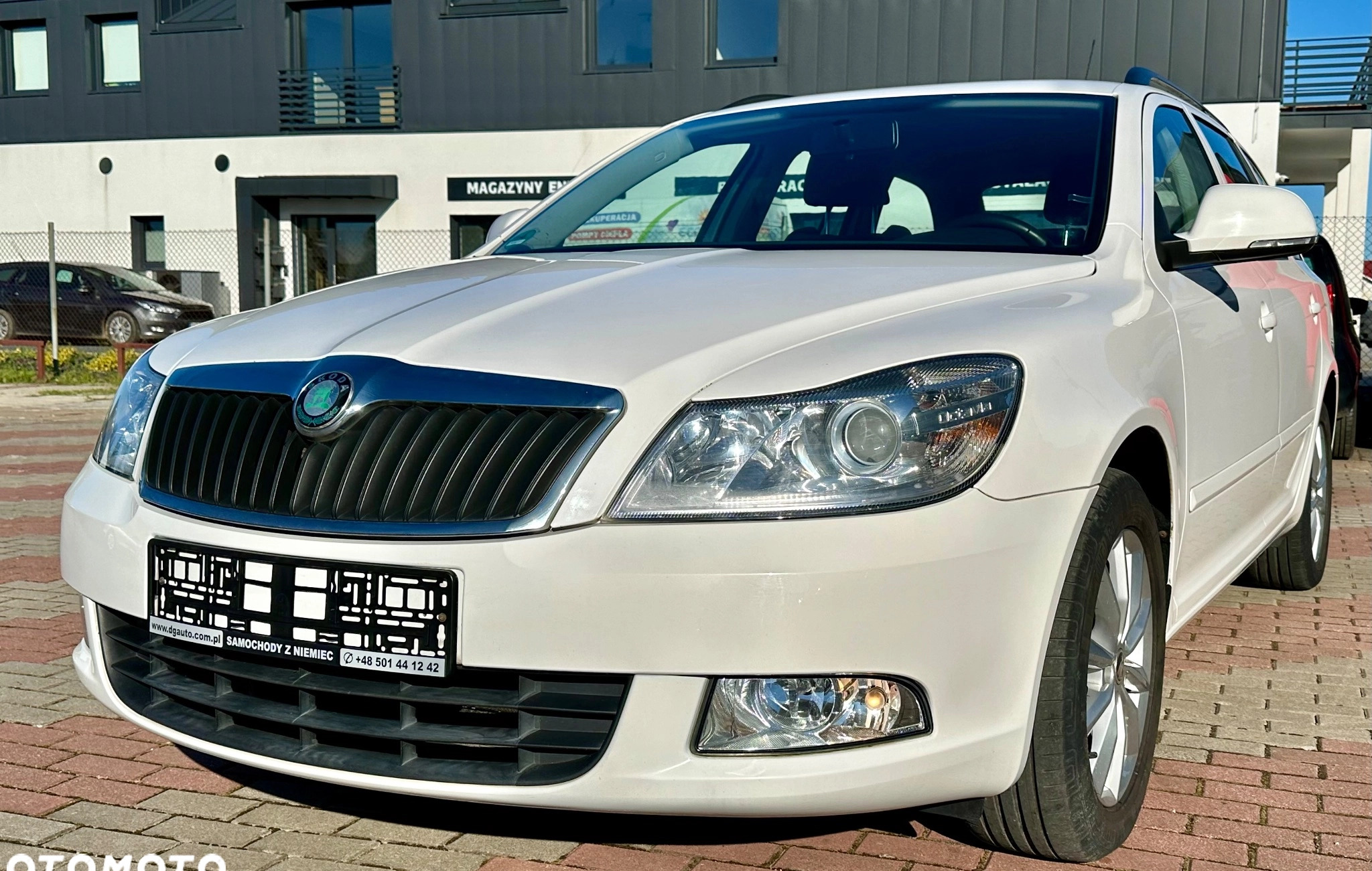 Skoda Octavia cena 23900 przebieg: 186000, rok produkcji 2009 z Barcin małe 407